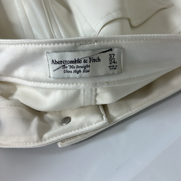 Abercrombie & Fitch The 90s Straight Ultra High Rise Faux Leather White 24S - Picture 5 of 6